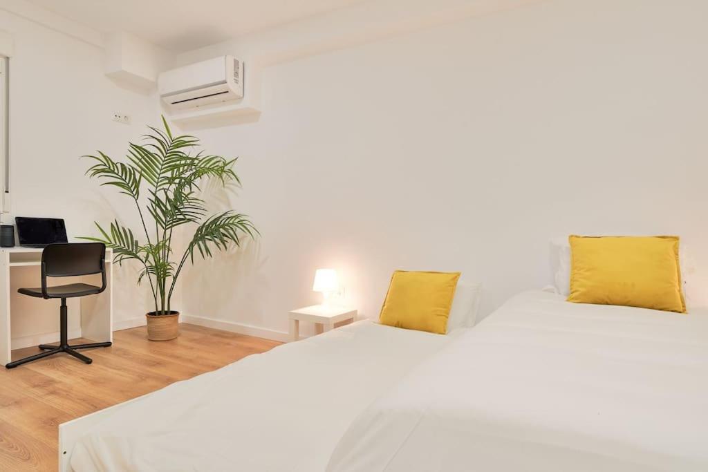 Soho Alameda Art District Apartment Malaga Bagian luar foto